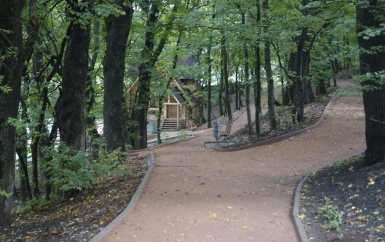 Парковая зона - Славяновский исток